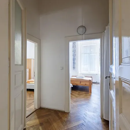 Hostal Gallery